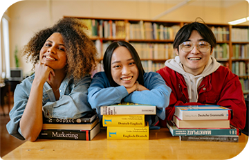 tutor young people speaking English